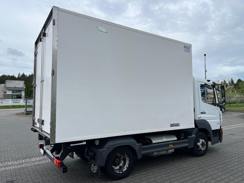 Mercedes-Benz Atego 816 EURO 6 REFRIGERATOR HOOK ROHRBAHNEN - Camión frigorífico: foto 5 Mercedes-Benz Atego 816 EURO 6 REFRIGERATOR HOOK ROHRBAHNEN - Camión frigorífico: foto 5