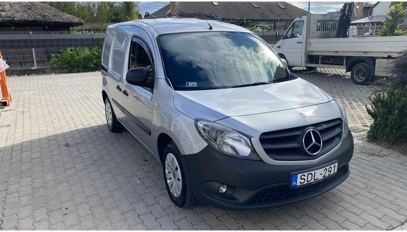 Mercedes-Benz Citan 109 CDI LKW - Furgoneta pequeña: foto 1 Mercedes-Benz Citan 109 CDI LKW - Furgoneta pequeña: foto 1