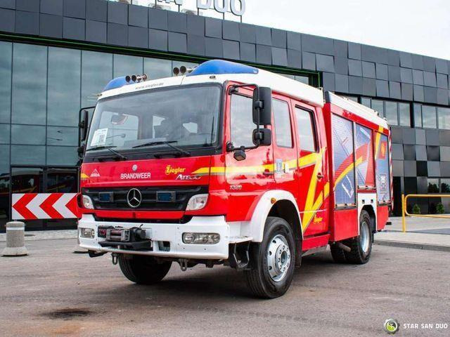 Leasing de Mercedes-Benz MERCEDES BENZ ATEGO 1328 4x4 ZIEGLER LF 20/16 Fi Mercedes-Benz MERCEDES BENZ ATEGO 1328 4x4 ZIEGLER LF 20/16 Fi: foto 7