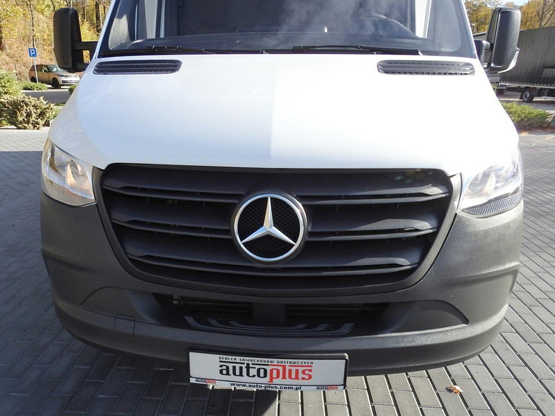Furgoneta caja cerrada Mercedes-Benz SPRINTER KONTENER WINDA 8 PALET KLIMATYZACJA  150KM [ 235920 ]: foto 14