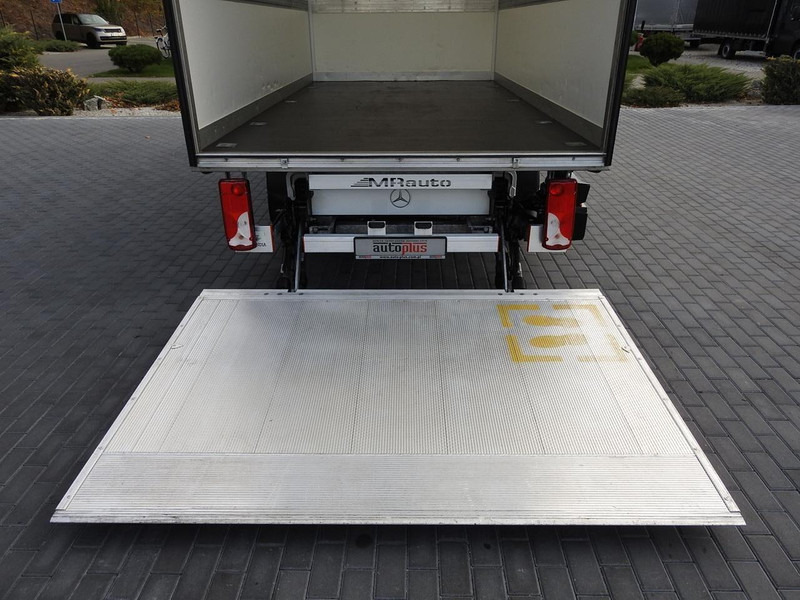 Furgoneta caja cerrada Mercedes-Benz SPRINTER KONTENER WINDA 8 PALET KLIMATYZACJA  150KM [ 235920 ]: foto 19