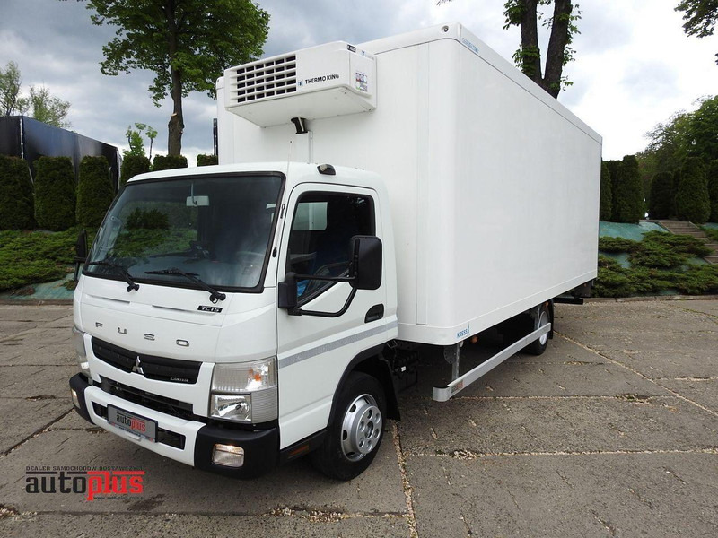 Mitsubishi Fuso CANTER FUSO 7C15 KONTENER CHŁODNIA WINDA 14 PALET -4*C ZASILANIE - Camión frigorífico: foto 1 Mitsubishi Fuso CANTER FUSO 7C15 KONTENER CHŁODNIA WINDA 14 PALET -4*C ZASILANIE - Camión frigorífico: foto 1