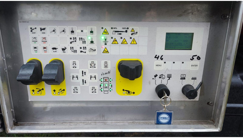 Camión con plataforma elevadora Nissan Cabstar 35.12 - ISOLI PT 225 aerial working platform 22,5m - 3,5: foto 20 Camión con plataforma elevadora Nissan Cabstar 35.12 - ISOLI PT 225 aerial working platform 22,5m - 3,5: foto 20