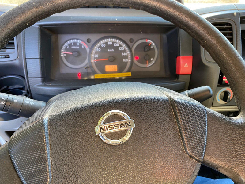 Camión con plataforma elevadora Nissan Cabstar 35.12 - ISOLI PT 225 aerial working platform 22,5m - 3,5: foto 9 Camión con plataforma elevadora Nissan Cabstar 35.12 - ISOLI PT 225 aerial working platform 22,5m - 3,5: foto 9