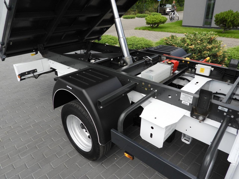 Leasing de Opel MOVANO WYWROTKA PODWÓJNA KABINA DOKA 7 MIEJSC LEDY BLIŹNIACZE KO Opel MOVANO WYWROTKA PODWÓJNA KABINA DOKA 7 MIEJSC LEDY BLIŹNIACZE KO: foto 20