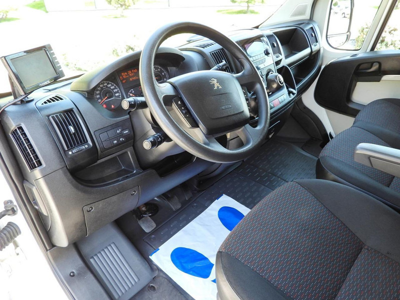 Peugeot BOXER KONTENER WINDA 8 PALET TEMPOMAT KLIMATYZACJA 130KM [ K249 - Furgoneta caja cerrada: foto 2 Peugeot BOXER KONTENER WINDA 8 PALET TEMPOMAT KLIMATYZACJA 130KM [ K249 - Furgoneta caja cerrada: foto 2