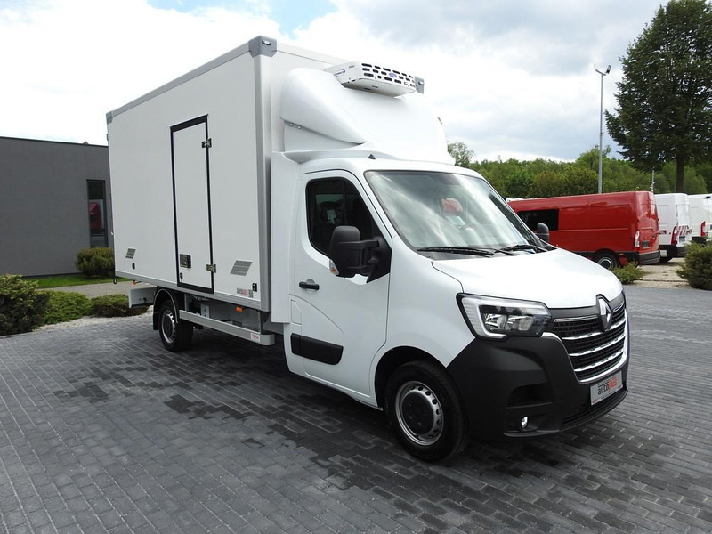 Renault MASTER NOWY CHŁODNIA KONTENER -10*C 8 PALET TEMPOMAT KLIMATYZACJ - Furgoneta frigorifica: foto 4 Renault MASTER NOWY CHŁODNIA KONTENER -10*C 8 PALET TEMPOMAT KLIMATYZACJ - Furgoneta frigorifica: foto 4
