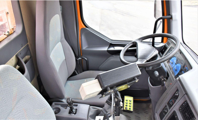 Leasing de Renault MIDLUM 220 DCI Renault MIDLUM 220 DCI: foto 11 Leasing de Renault MIDLUM 220 DCI Renault MIDLUM 220 DCI: foto 11