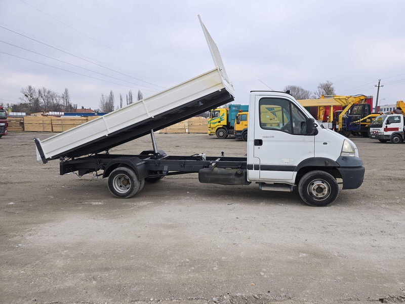 Renault Mascott 150 DXi -with New Three-sided Tipper 6.5t - Camión volquete: foto 3 Renault Mascott 150 DXi -with New Three-sided Tipper 6.5t - Camión volquete: foto 3