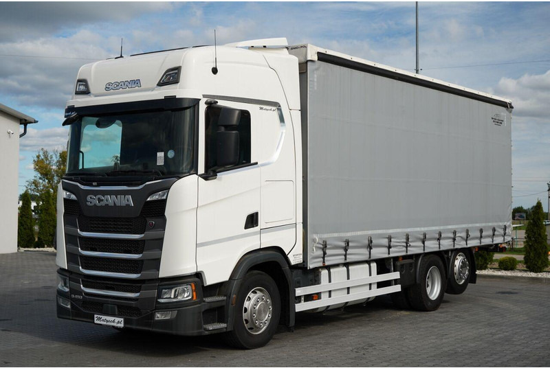 Scania S 450 / SOLÓWKA / 6X2 / OŚ PODNOSZONA / 2019 / - Camión lona: foto 4 Scania S 450 / SOLÓWKA / 6X2 / OŚ PODNOSZONA / 2019 / - Camión lona: foto 4