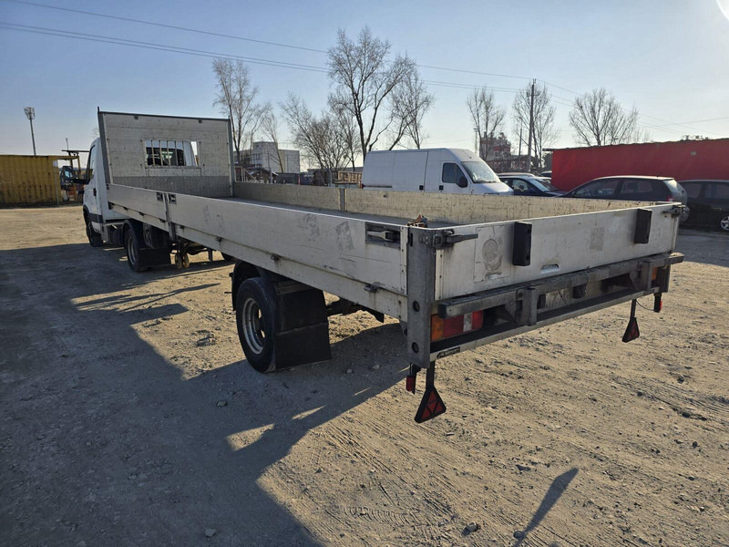 Simon - Pritsche BE semi-trailer - Semirremolque plataforma/ Caja abierta: foto 4 Simon - Pritsche BE semi-trailer - Semirremolque plataforma/ Caja abierta: foto 4