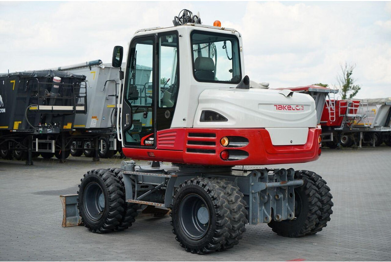 Takeuchi TB 295 W / KOPARKA KOŁOWA / 2016 ROK / PO KONTRAKCIE SERWISOWYM - Excavadora de ruedas: foto 3 Takeuchi TB 295 W / KOPARKA KOŁOWA / 2016 ROK / PO KONTRAKCIE SERWISOWYM - Excavadora de ruedas: foto 3