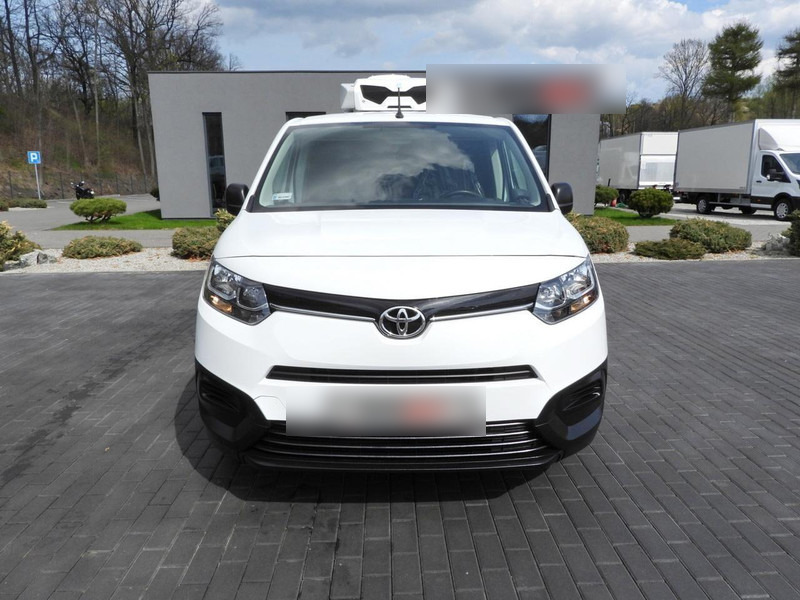 Toyota PROACE CITY FURGON CHŁODNIA -15*C ZASILANIE 230V TEMPOMAT KLIM - Furgoneta frigorifica: foto 5 Toyota PROACE CITY FURGON CHŁODNIA -15*C ZASILANIE 230V TEMPOMAT KLIM - Furgoneta frigorifica: foto 5