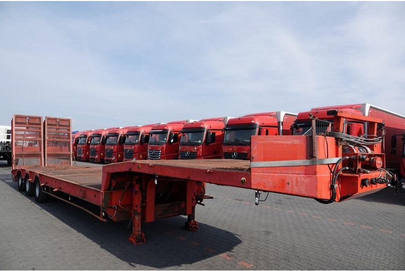 Semirremolque góndola rebajadas Verem NACZEPA LAWETA NISKOPODWOZIE / NAJAZDY HYDRAULICZNE / 3 OSIOWA /: foto 9 Semirremolque góndola rebajadas Verem NACZEPA LAWETA NISKOPODWOZIE / NAJAZDY HYDRAULICZNE / 3 OSIOWA /: foto 9