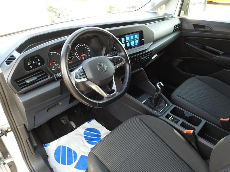 Volkswagen CADDY FURGON CHŁODNIA -20*C FUNKCJA GRZANIA ZASILANIE 230V TEM - Furgoneta frigorifica: foto 2 Volkswagen CADDY FURGON CHŁODNIA -20*C FUNKCJA GRZANIA ZASILANIE 230V TEM - Furgoneta frigorifica: foto 2