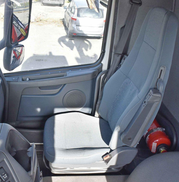 Camión multibasculante, Camión grúa Volvo FH 500 * TOP: foto 10