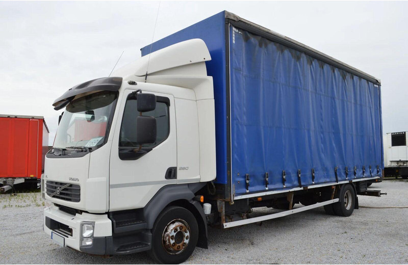 Volvo FL 290 12.290 CURTAIN TILT EURO 5 - Camión lona: foto 1 Volvo FL 290 12.290 CURTAIN TILT EURO 5 - Camión lona: foto 1