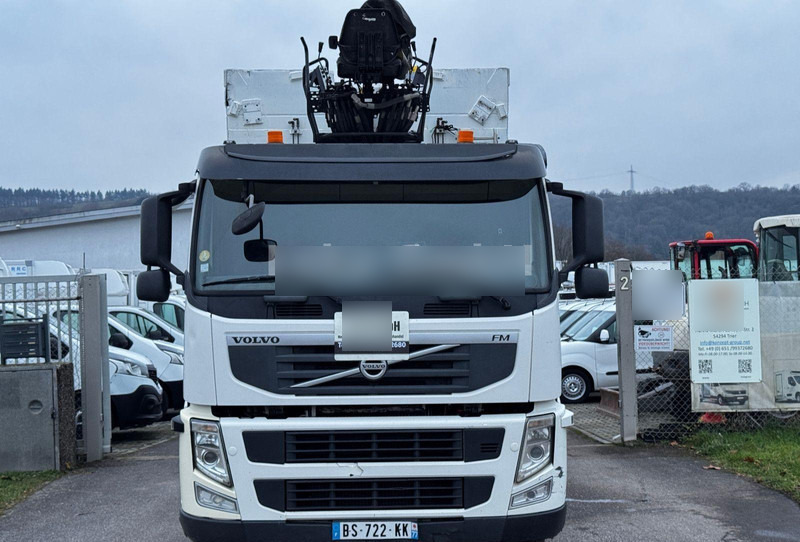 Volvo FM 410 - Camión volquete, Camión grúa: foto 4 Volvo FM 410 - Camión volquete, Camión grúa: foto 4