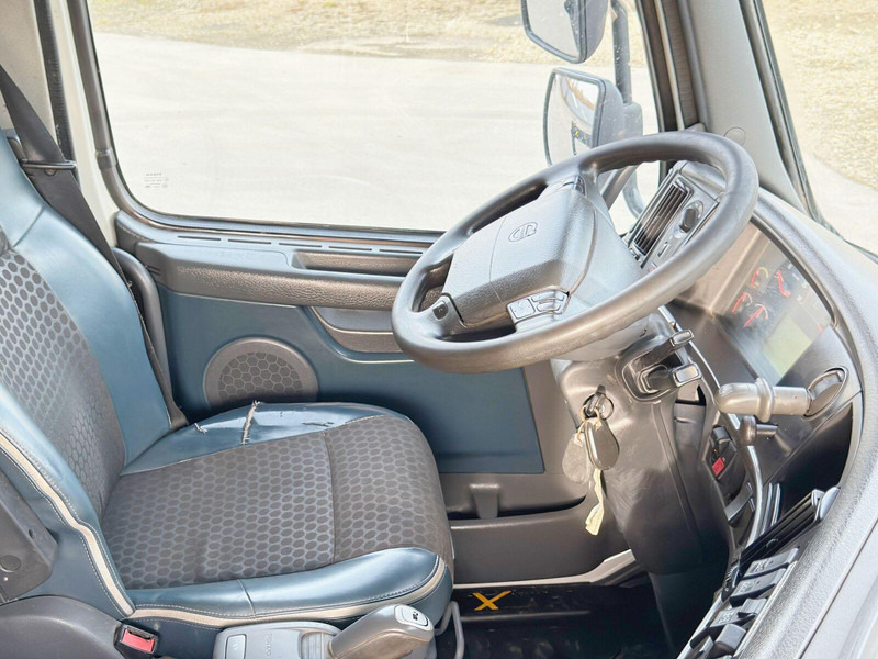 Camión volquete, Camión grúa Volvo FMX 460: foto 12