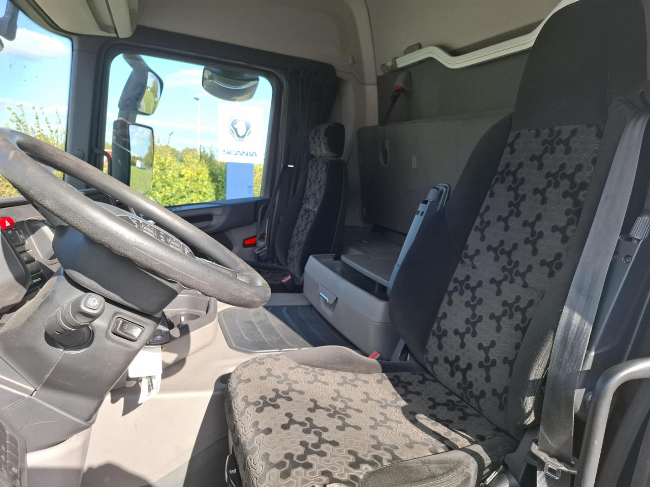 SCANIA SCANIA G410 A4x2 GNC - Cabeza tractora: foto 3 SCANIA SCANIA G410 A4x2 GNC - Cabeza tractora: foto 3