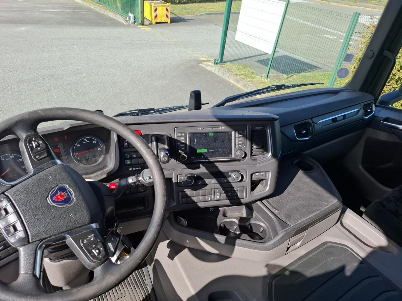 SCANIA SCANIA G410 A4x2 GNC - Cabeza tractora: foto 4 SCANIA SCANIA G410 A4x2 GNC - Cabeza tractora: foto 4