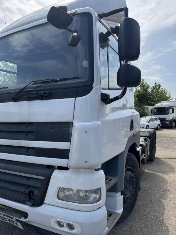 DAF FT CF 85-360 Euro 5 4x2 unit - Cabeza tractora: foto 5 DAF FT CF 85-360 Euro 5 4x2 unit - Cabeza tractora: foto 5