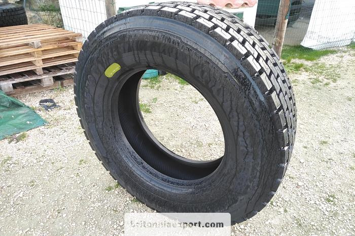 FACTORY Retread 315/70R22.5 Truck Tyres | Heavy-Duty | Export Ready - Neumático: foto 1 FACTORY Retread 315/70R22.5 Truck Tyres | Heavy-Duty | Export Ready - Neumático: foto 1