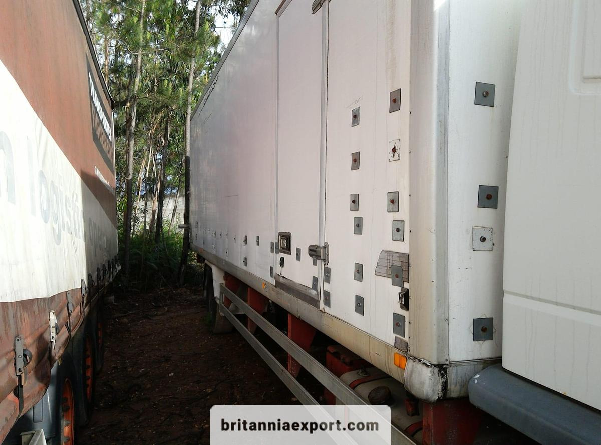 IVECO Eurotech 190E27 | Euro 2 | 19 Ton | Choice of 3 | - Camión frigorífico: foto 5 IVECO Eurotech 190E27 | Euro 2 | 19 Ton | Choice of 3 | - Camión frigorífico: foto 5