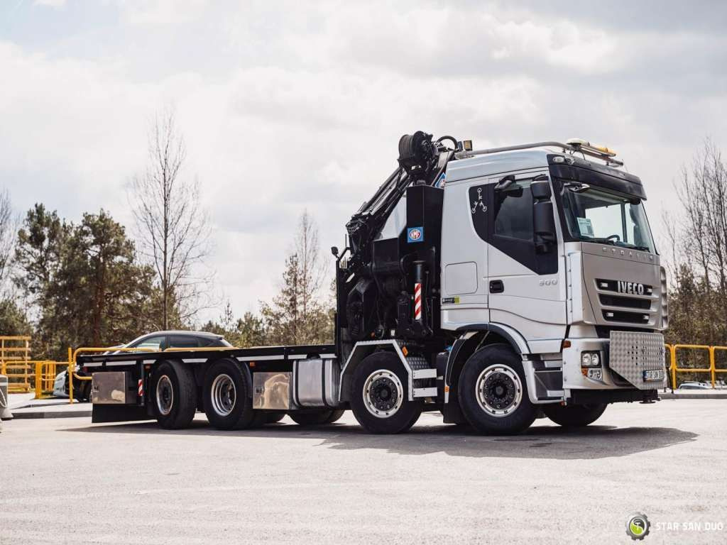 Camión grúa Iveco  STRALIS AS320S50Y 8x2 HMF 8520-0K6 FLY JIB Winc: foto 13