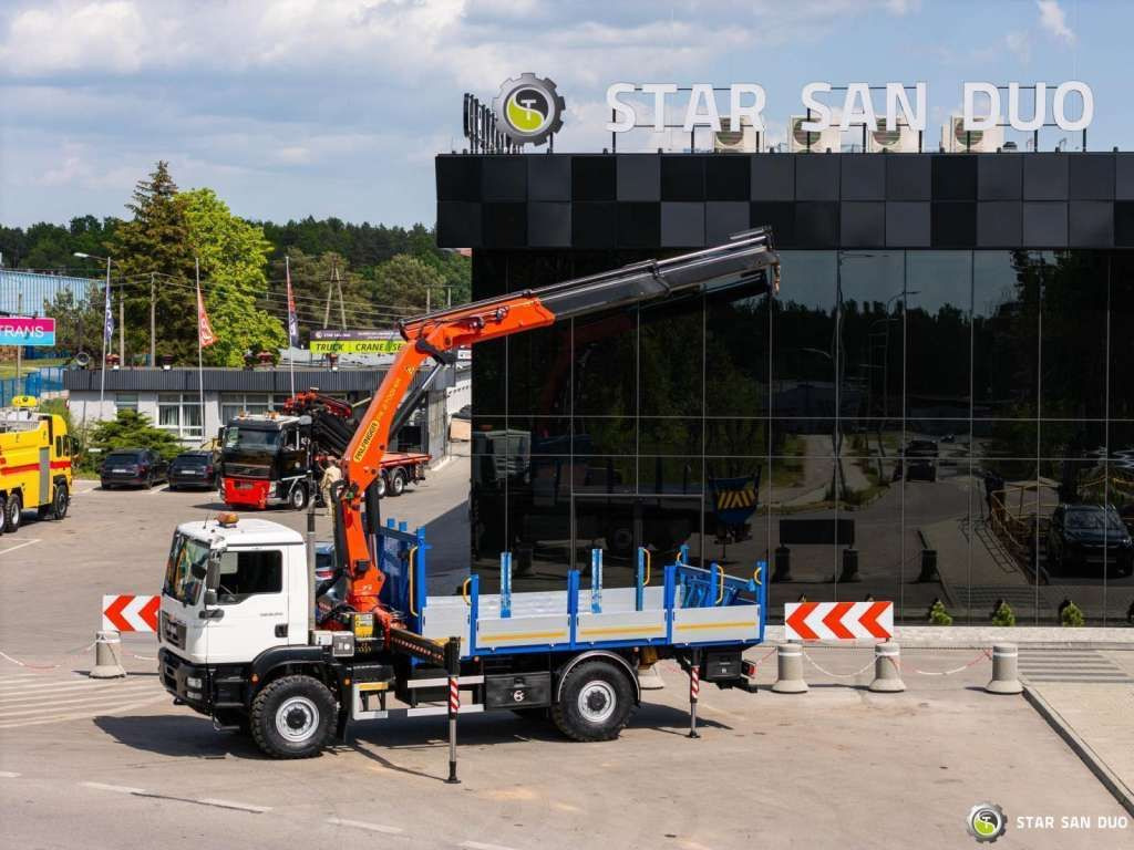 MAN TGM 18 250 4x4 PALFINGER PK 27001 HDS Crane Kra - Camión volquete: foto 3 MAN TGM 18 250 4x4 PALFINGER PK 27001 HDS Crane Kra - Camión volquete: foto 3