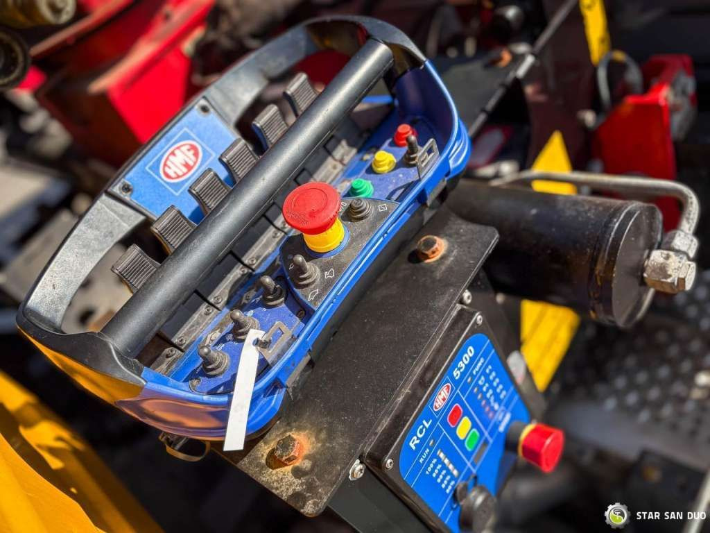 Camión volquete Mercedes-Benz  AXOR 1824 4x2 HMF 975 HDS Crane  Rotator Kipper Mercedes-Benz  AXOR 1824 4x2 HMF 975 HDS Crane  Rotator Kipper: foto 17