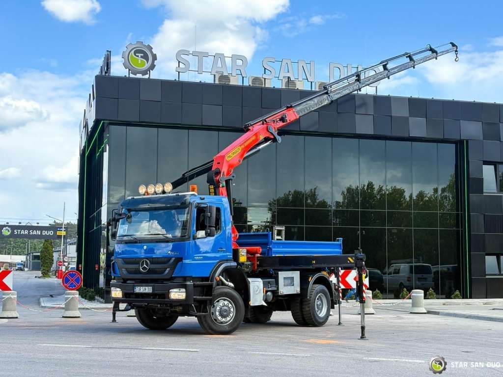 Mercedes-Benz AXOR 1833 4x4 Palfinger PK 22002 EH Crane Winch - Camión grúa: foto 4 Mercedes-Benz AXOR 1833 4x4 Palfinger PK 22002 EH Crane Winch - Camión grúa: foto 4
