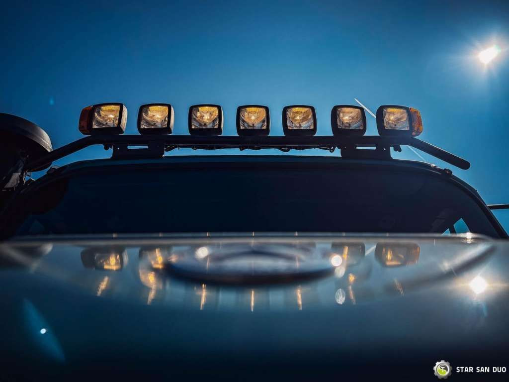 Camión volquete nuevo Mercedes-Benz  Zetros 1833 4x4 Kipper Camper Chassis: foto 23