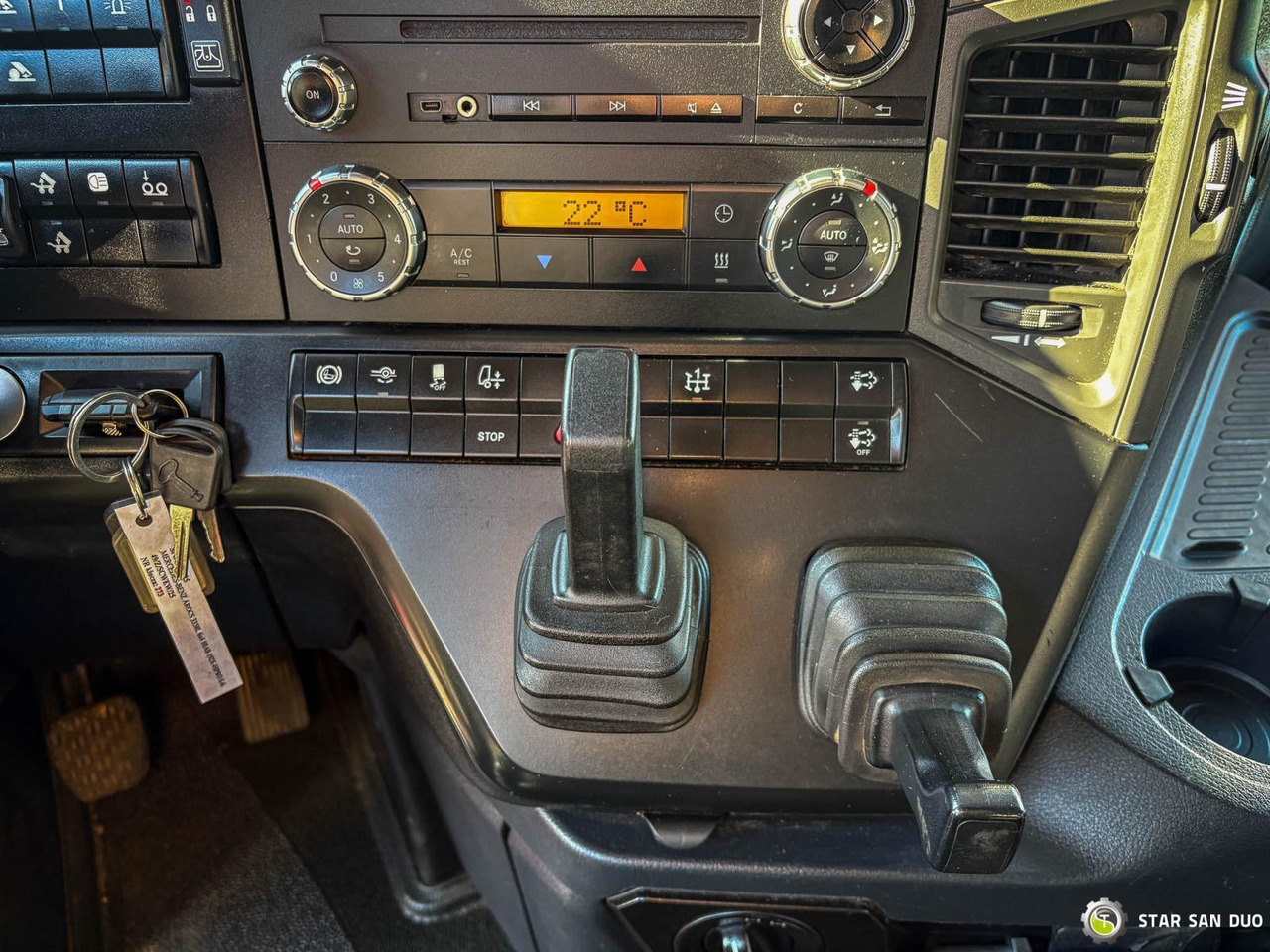 Camión grúa : foto 14