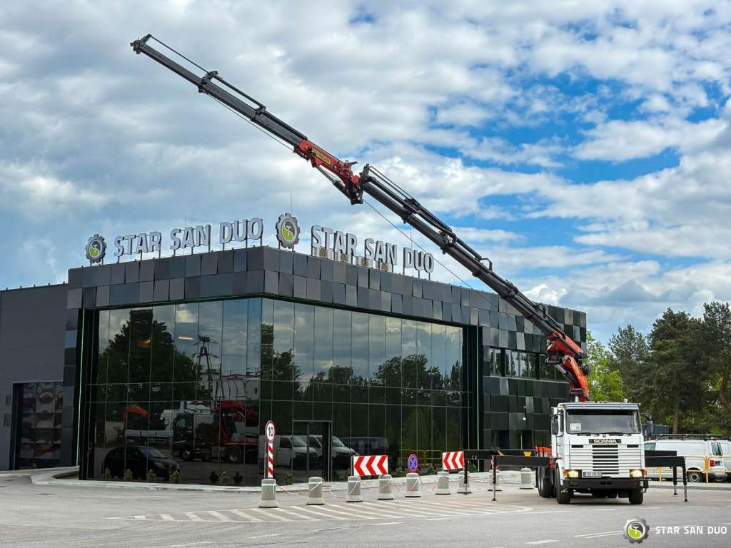Scania R143 HL 6x2 PALFINGER PK44002 Crane - Camión grúa: foto 4 Scania R143 HL 6x2 PALFINGER PK44002 Crane - Camión grúa: foto 4