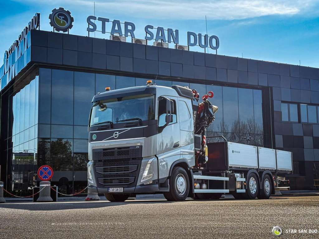 Volvo FH 500 6x2 FASSI F545R.A.2.25 CRANE KRAN NEW !! - Camión grúa: foto 3 Volvo FH 500 6x2 FASSI F545R.A.2.25 CRANE KRAN NEW !! - Camión grúa: foto 3