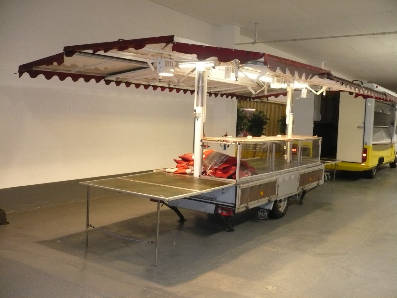 Verkaufsanhänger Alf - Remolque venta ambulante: foto 4 Verkaufsanhänger Alf - Remolque venta ambulante: foto 4