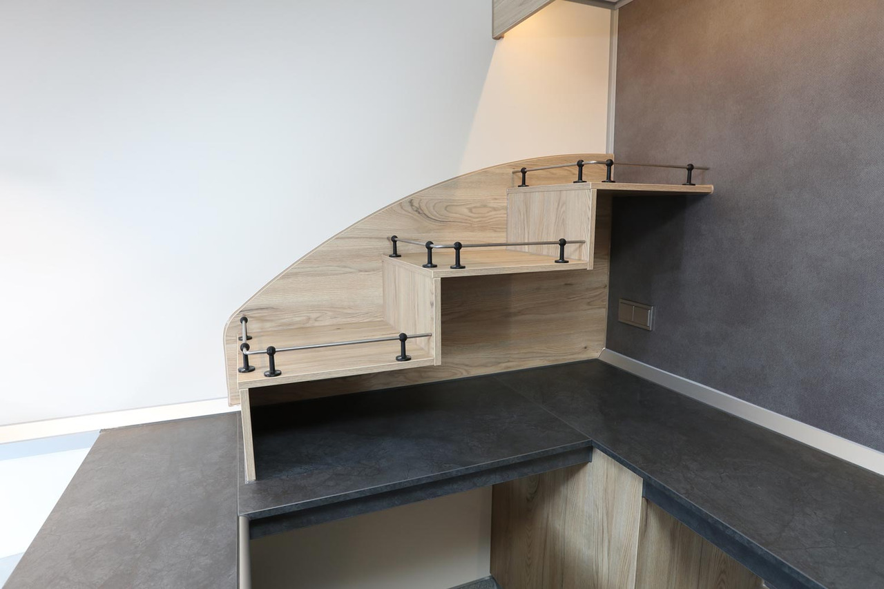 Verkaufsanhänger BORCO HÖHNS - Remolque venta ambulante: foto 4 Verkaufsanhänger BORCO HÖHNS - Remolque venta ambulante: foto 4