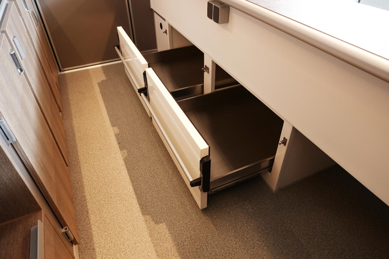 Verkaufsanhänger BORCO HÖHNS - Remolque venta ambulante: foto 5 Verkaufsanhänger BORCO HÖHNS - Remolque venta ambulante: foto 5