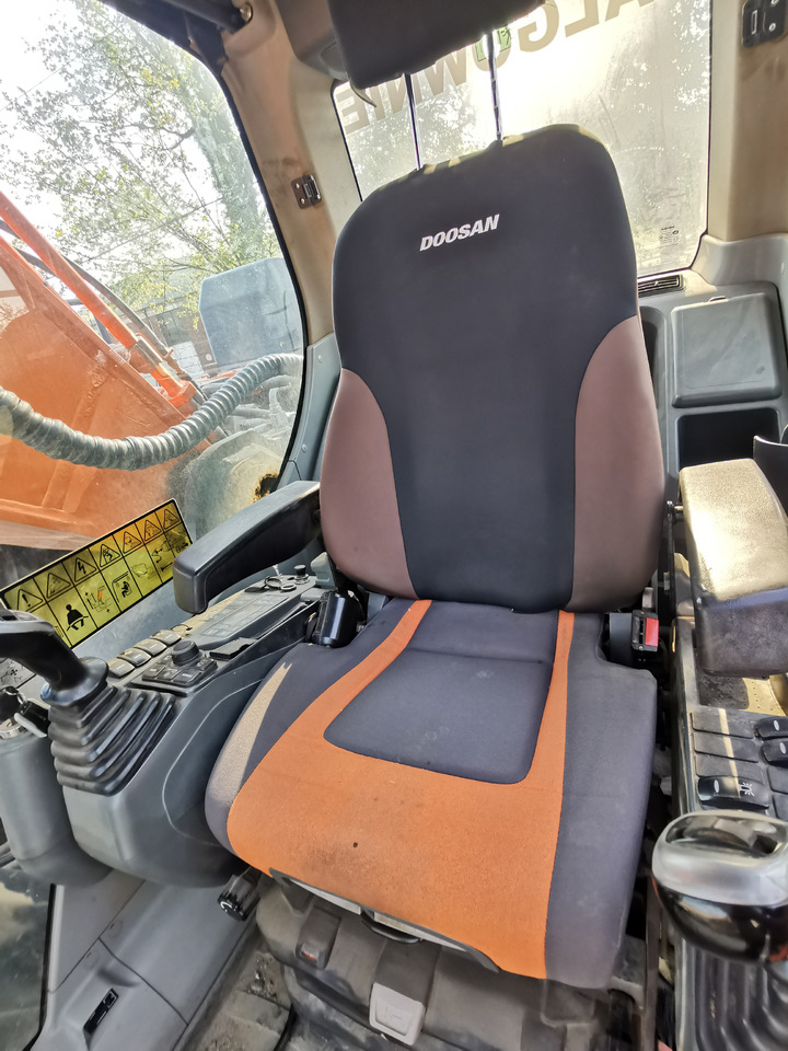 Excavadora DOOSAN DX 380: foto 14 Excavadora DOOSAN DX 380: foto 14