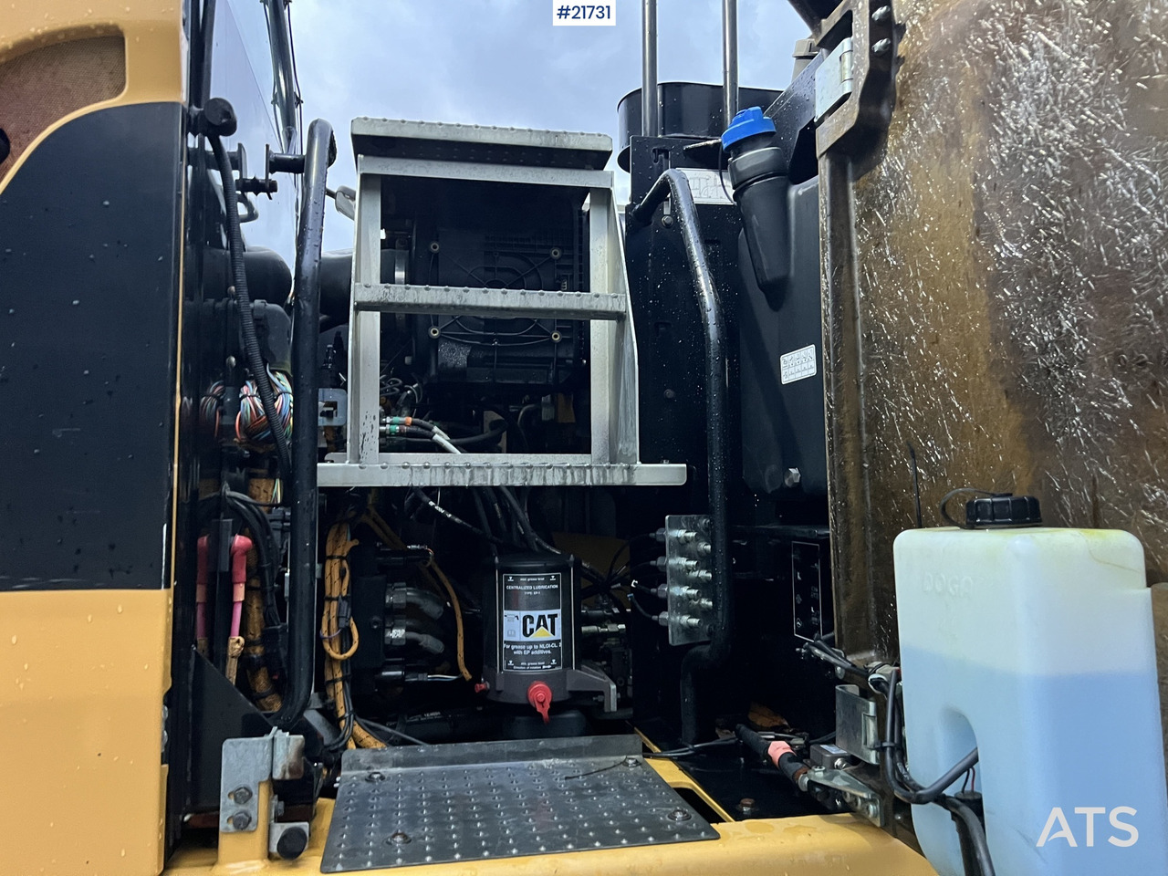 Excavadora de ruedas CAT M318F Hjulmaskin m/ oilquick og tannskuffe: foto 12