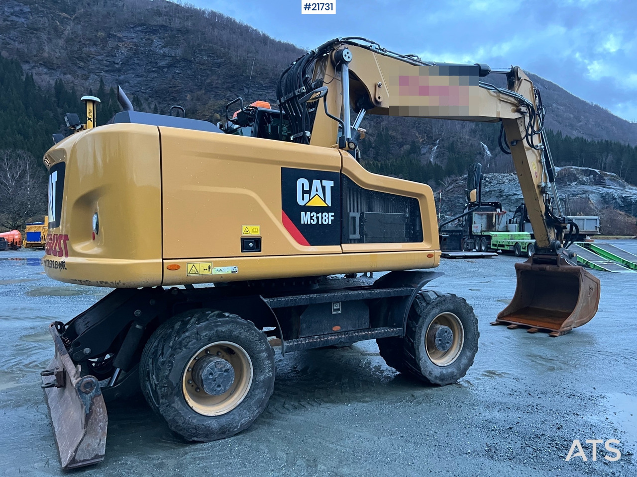 Excavadora de ruedas CAT M318F Hjulmaskin m/ oilquick og tannskuffe: foto 8