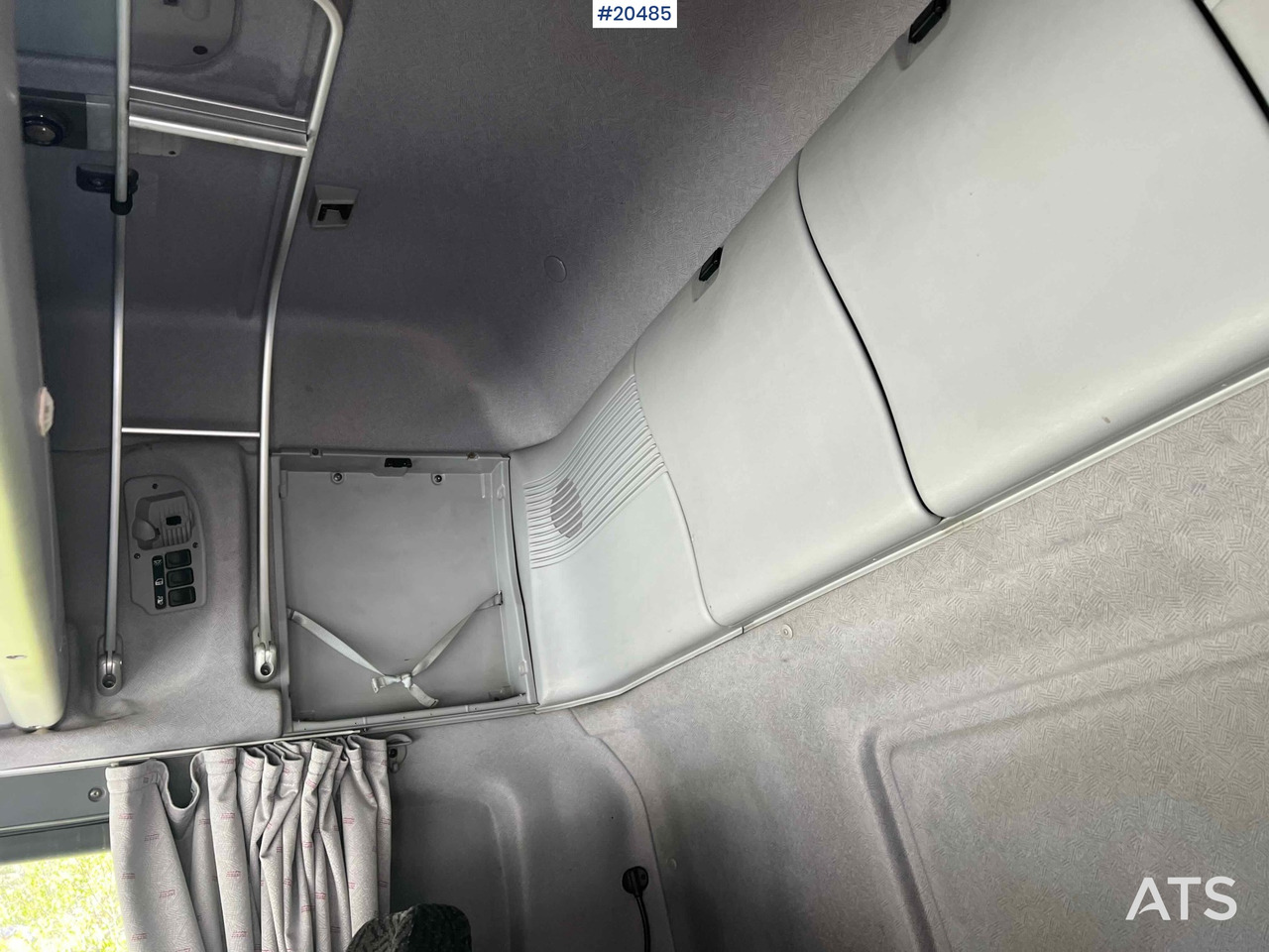 Leasing de Scania R144 Scania R144: foto 40 Leasing de Scania R144 Scania R144: foto 40