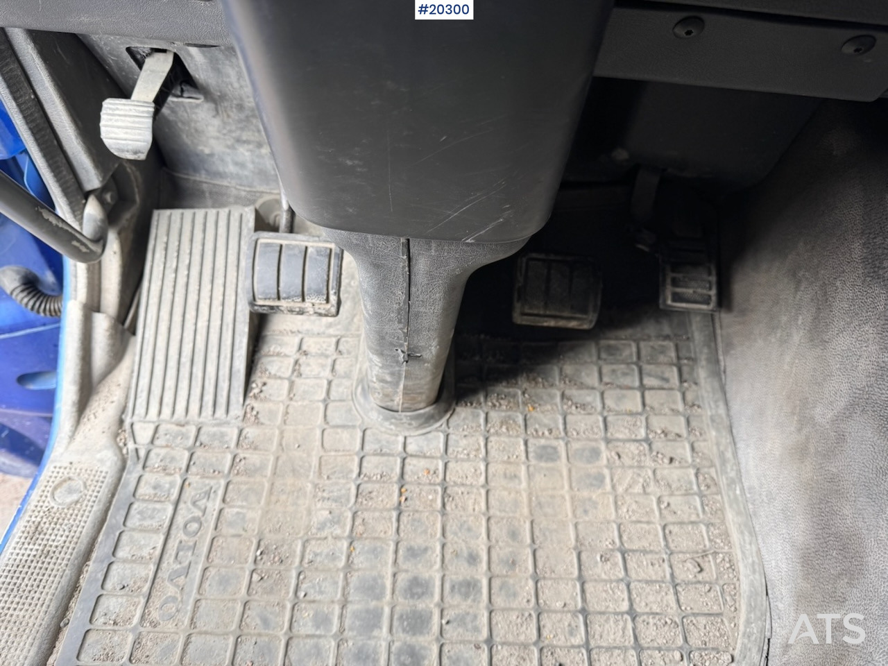 Cabeza tractora Volvo 2004 Volvo FH16 6x2 Trekkvogn m/tipphydraulikk for tippsemi.: foto 23 Cabeza tractora Volvo 2004 Volvo FH16 6x2 Trekkvogn m/tipphydraulikk for tippsemi.: foto 23