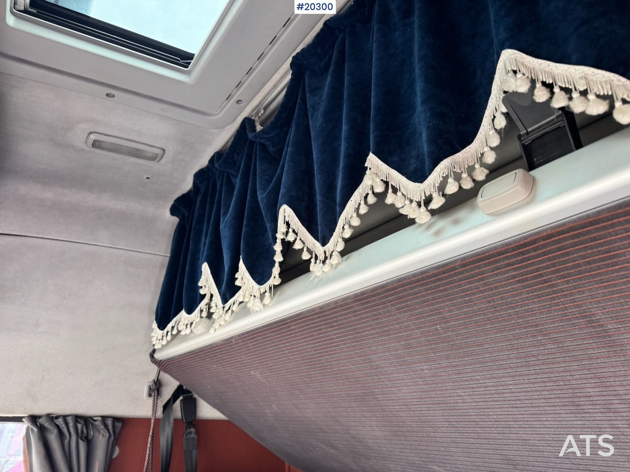 Cabeza tractora Volvo 2004 Volvo FH16 6x2 Trekkvogn m/tipphydraulikk for tippsemi.: foto 29 Cabeza tractora Volvo 2004 Volvo FH16 6x2 Trekkvogn m/tipphydraulikk for tippsemi.: foto 29