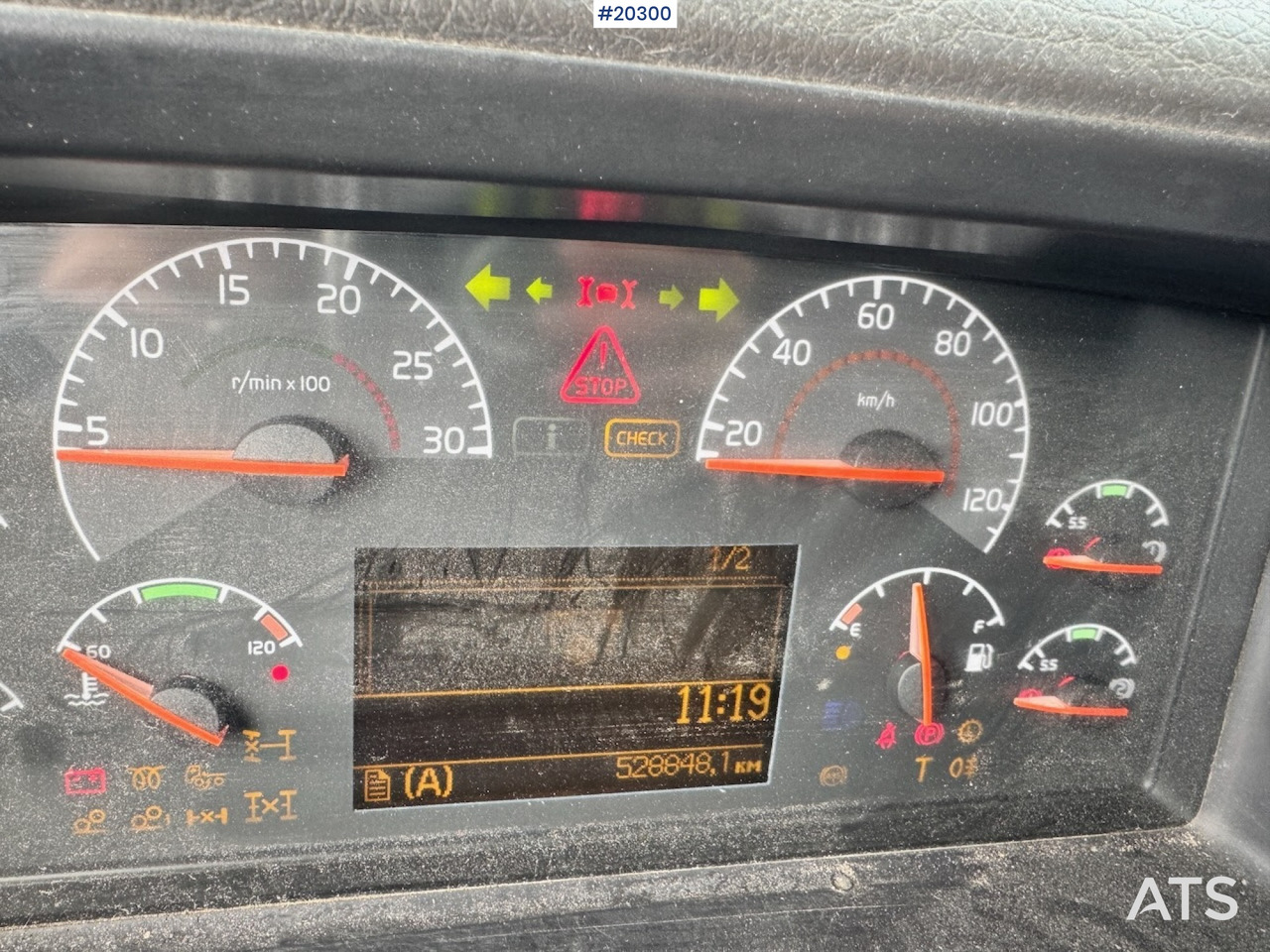 Cabeza tractora Volvo 2004 Volvo FH16 6x2 Trekkvogn m/tipphydraulikk for tippsemi.: foto 24 Cabeza tractora Volvo 2004 Volvo FH16 6x2 Trekkvogn m/tipphydraulikk for tippsemi.: foto 24