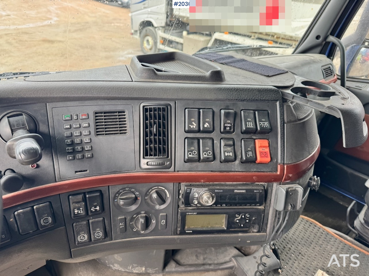 Cabeza tractora Volvo 2004 Volvo FH16 6x2 Trekkvogn m/tipphydraulikk for tippsemi.: foto 21 Cabeza tractora Volvo 2004 Volvo FH16 6x2 Trekkvogn m/tipphydraulikk for tippsemi.: foto 21