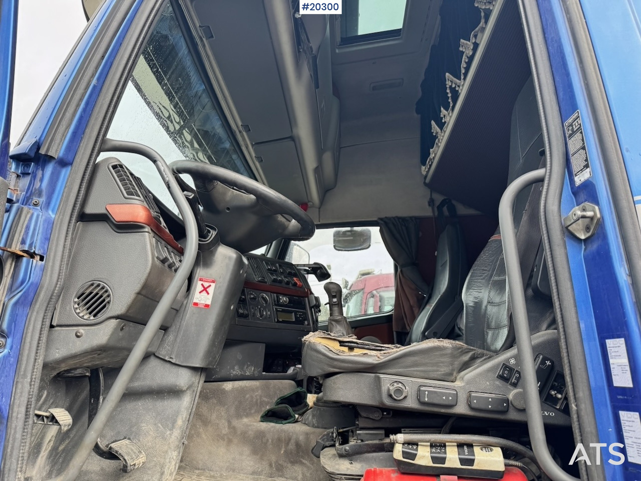 Cabeza tractora Volvo 2004 Volvo FH16 6x2 Trekkvogn m/tipphydraulikk for tippsemi.: foto 18 Cabeza tractora Volvo 2004 Volvo FH16 6x2 Trekkvogn m/tipphydraulikk for tippsemi.: foto 18