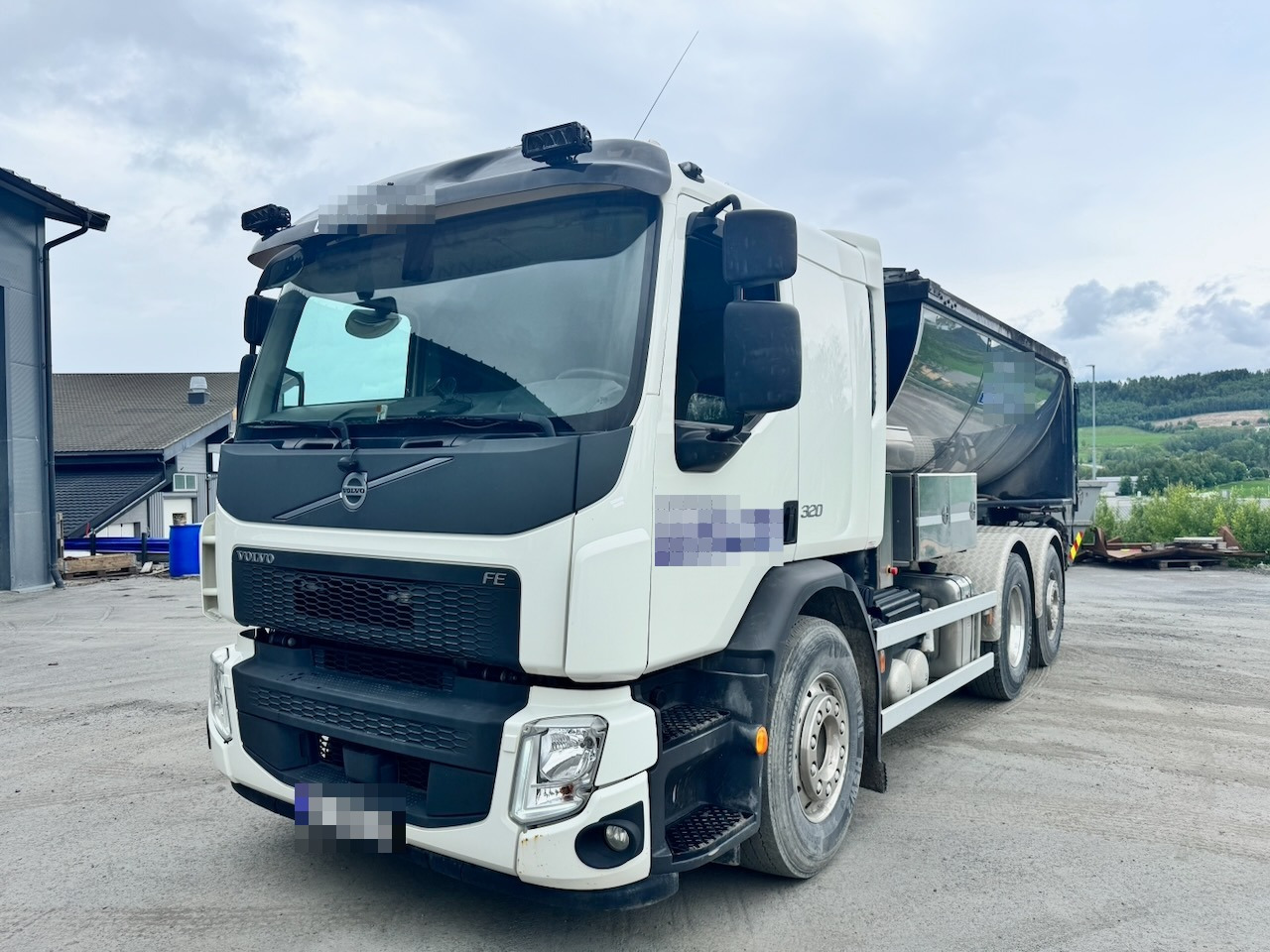 Volvo FE320 - Camión, Construcción de carreteras: foto 2 Volvo FE320 - Camión, Construcción de carreteras: foto 2