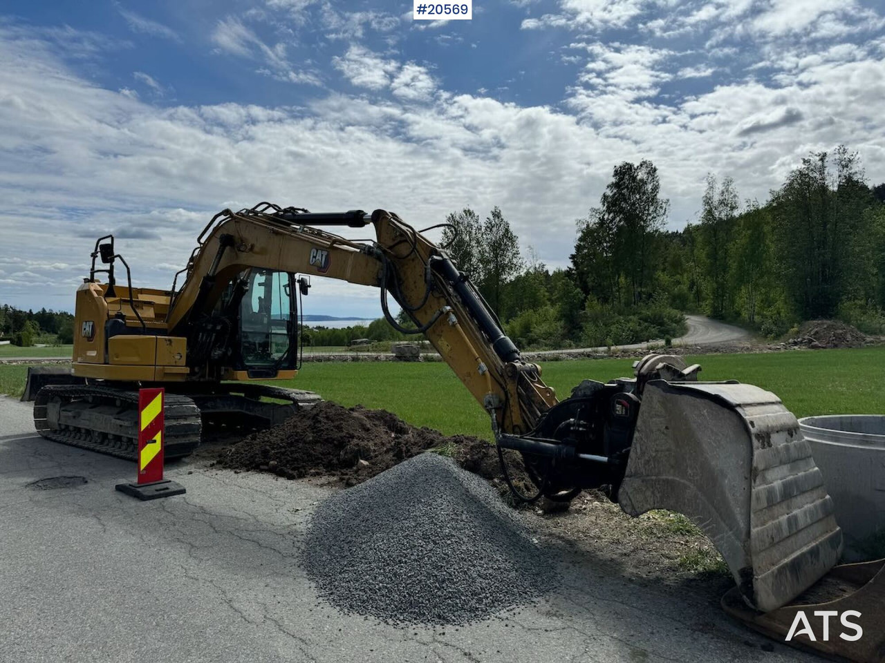 Caterpillar 315 Beltegraver m/ tilt og 2 skuffer - Excavadora: foto 3 Caterpillar 315 Beltegraver m/ tilt og 2 skuffer - Excavadora: foto 3